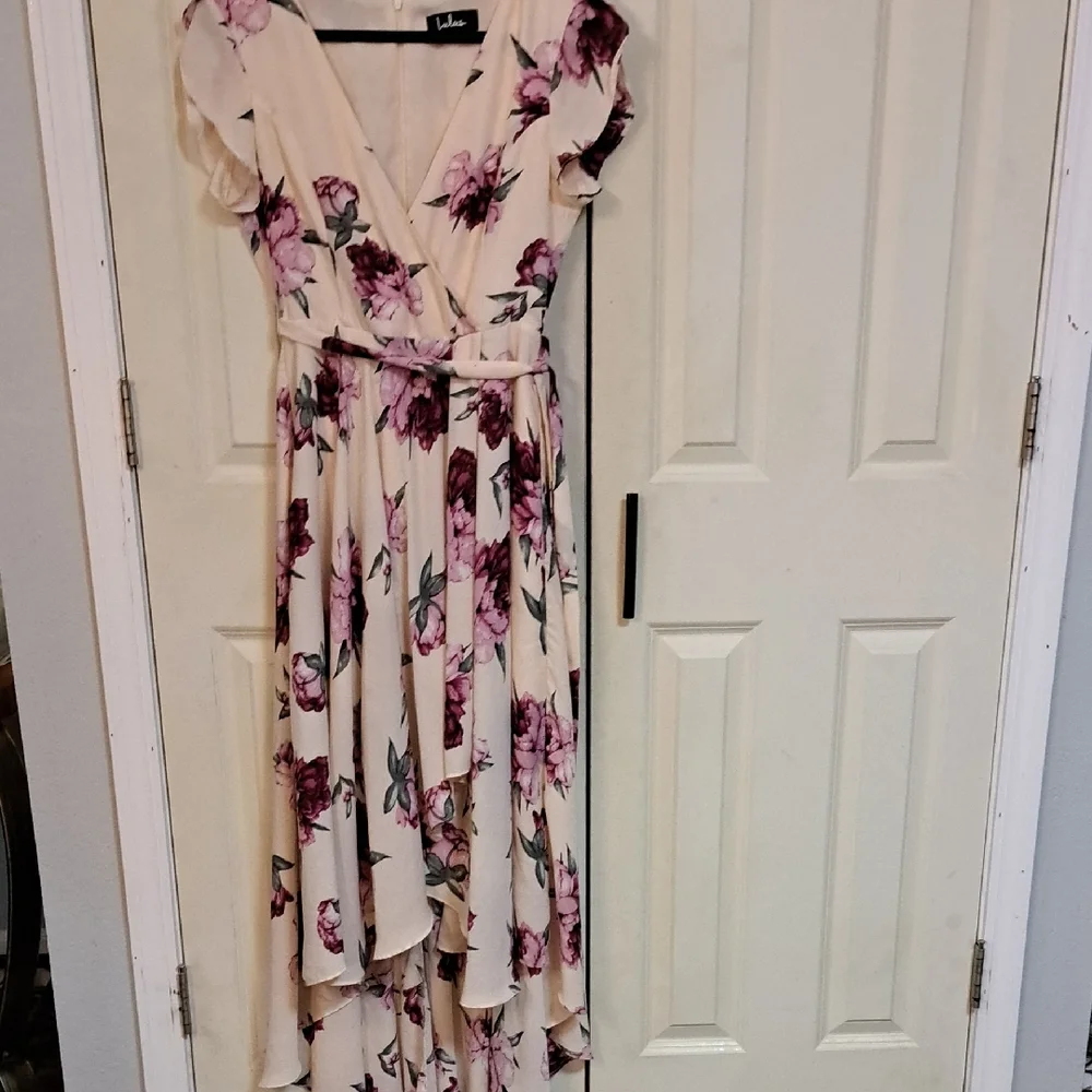 Lulu's Pink and Cream Floral Wrap Dress - Picture 3 of 5